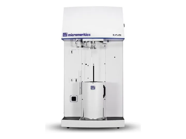 比表面积及气体吸附孔结构分析仪（Micromeritics 3Flex）外观